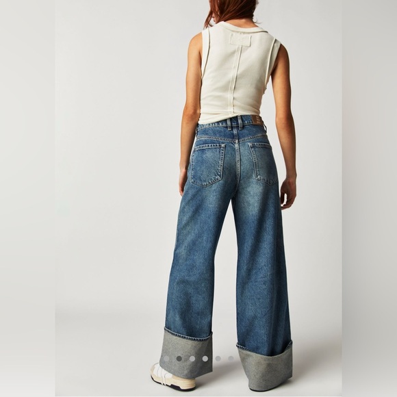 the Free People - Picture 6 of 8